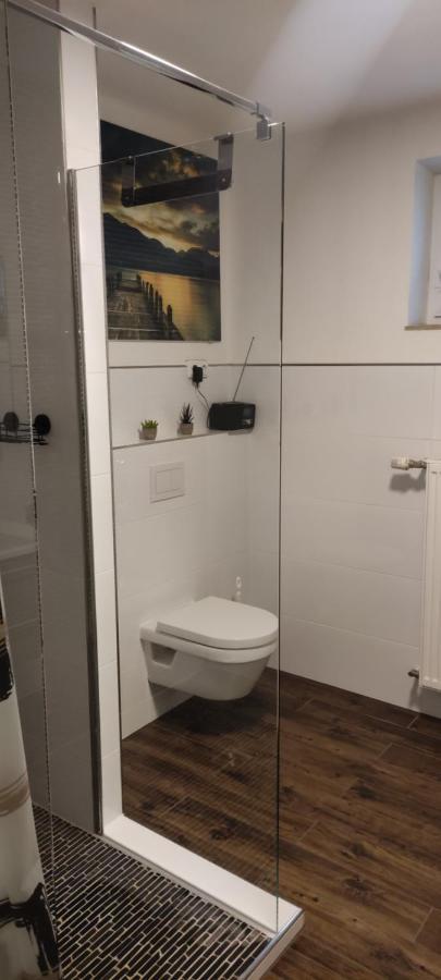 Ferienwohnung Jobst - Ruhig Mit Blick Ins Gruene Nittenau Exterior photo